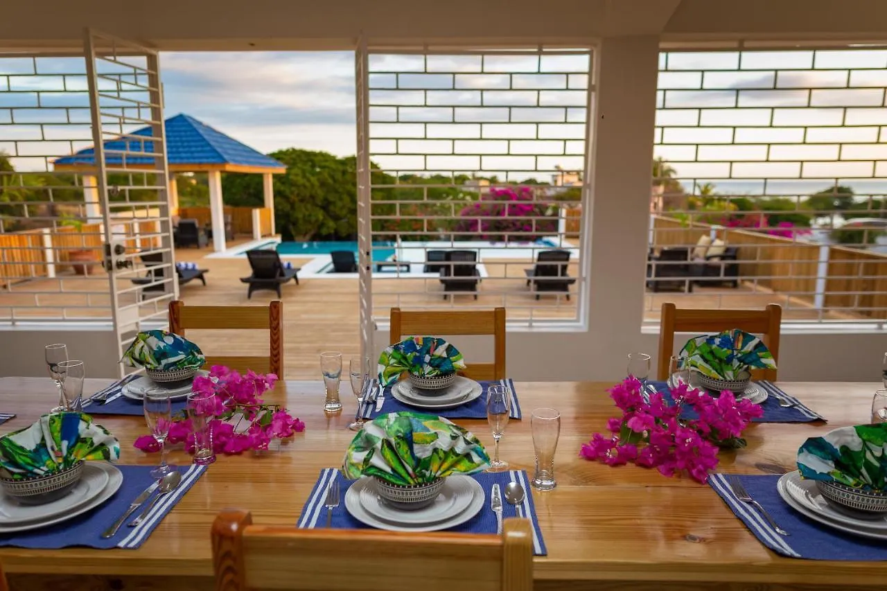 Butterfly Hill Villa & Studio Apartment