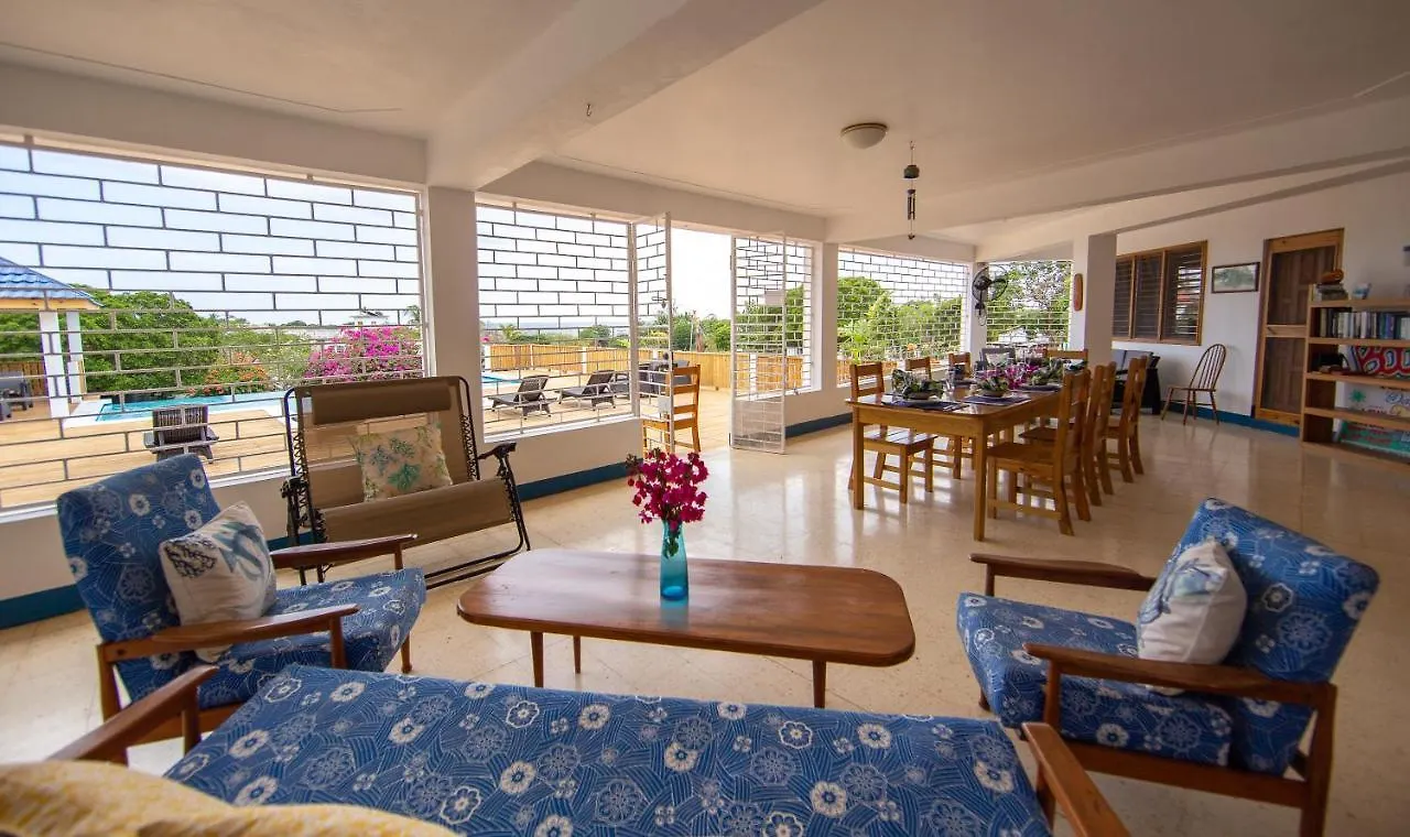 Butterfly Hill Villa & Studio Apartment