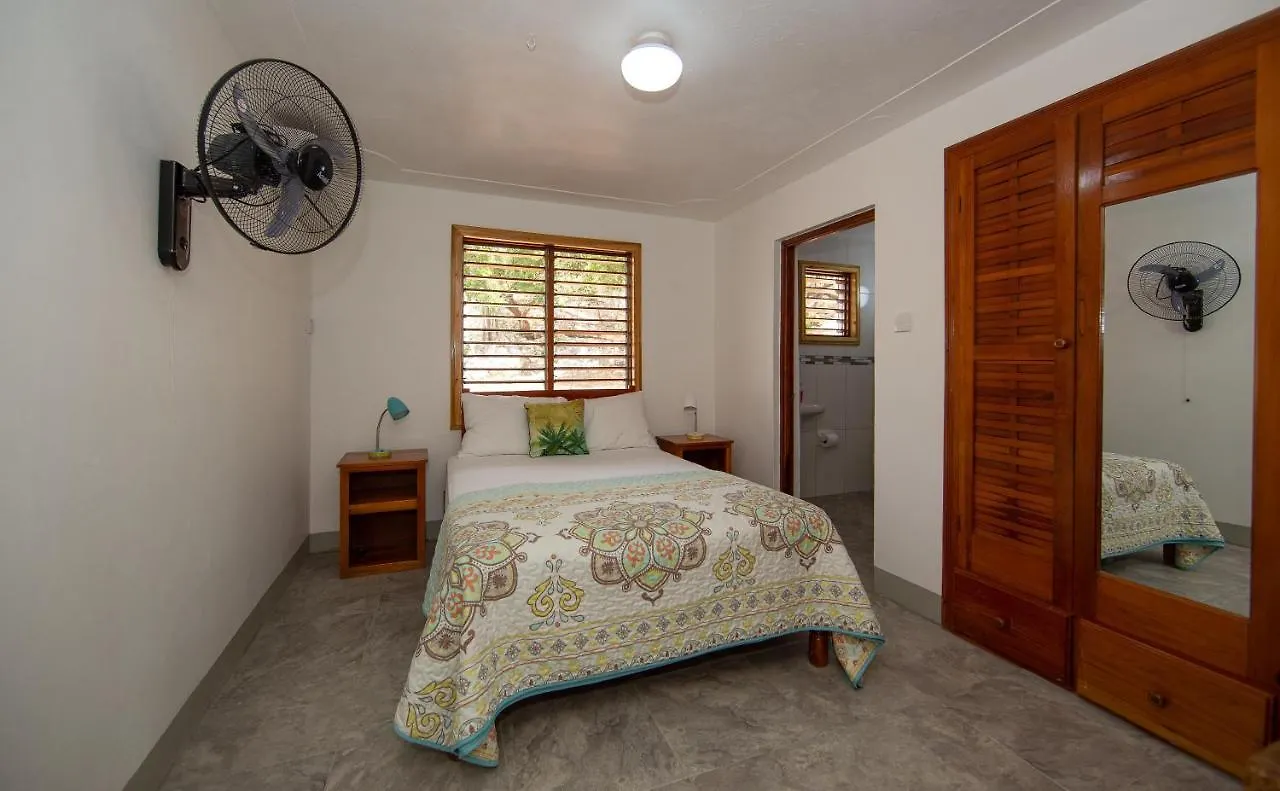 Butterfly Hill Villa & Studio Apartment
