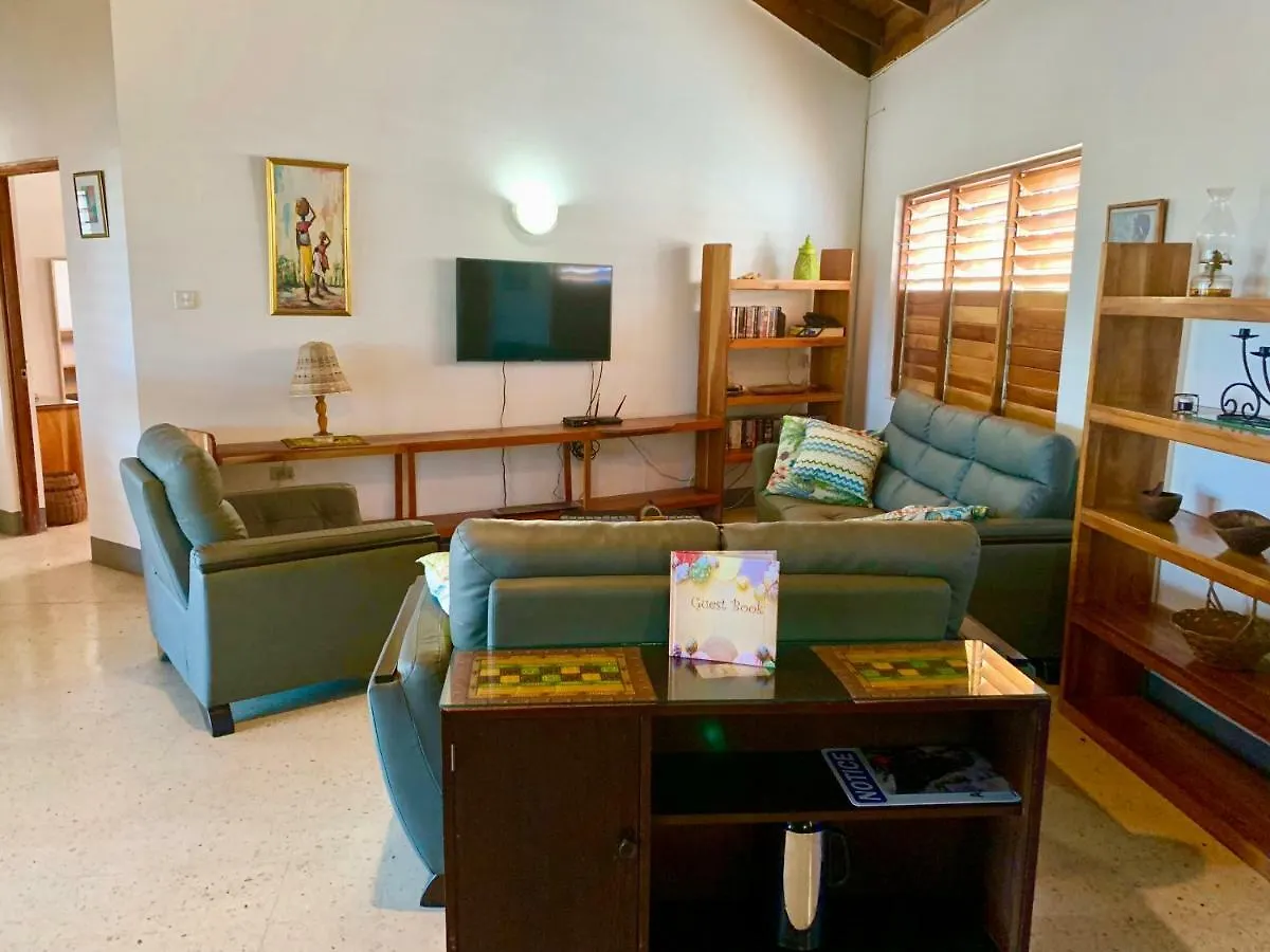 Butterfly Hill Villa & Studio Apartment Jamaica